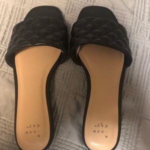 Black flat sandals